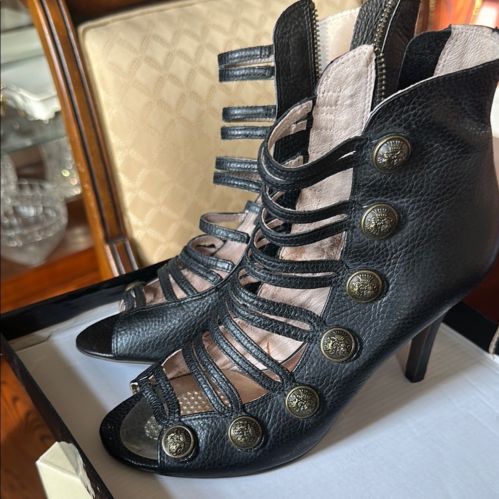 Black Strappy Heeled Sandals
